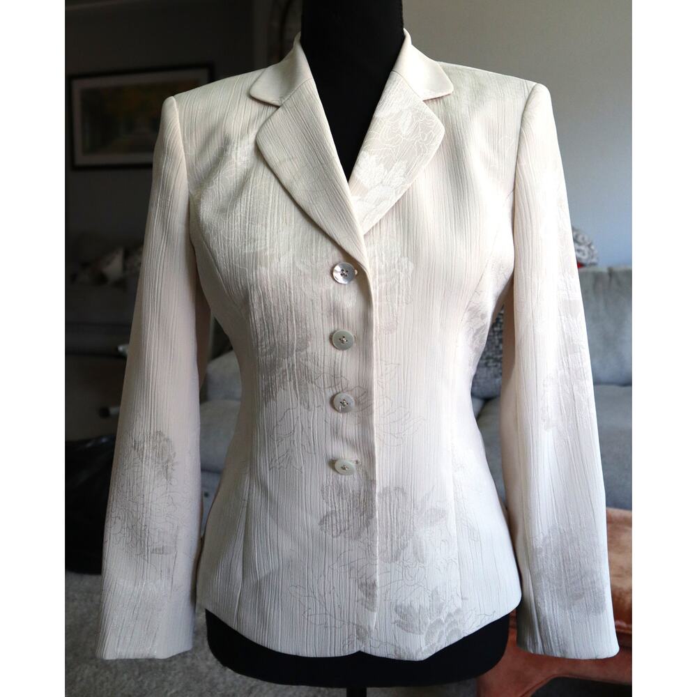 Vintage 90s Y2K Kasper Ivory White Skirt Suit Set Womens 2P Petite Roses Gauze - Picture 4 of 9
